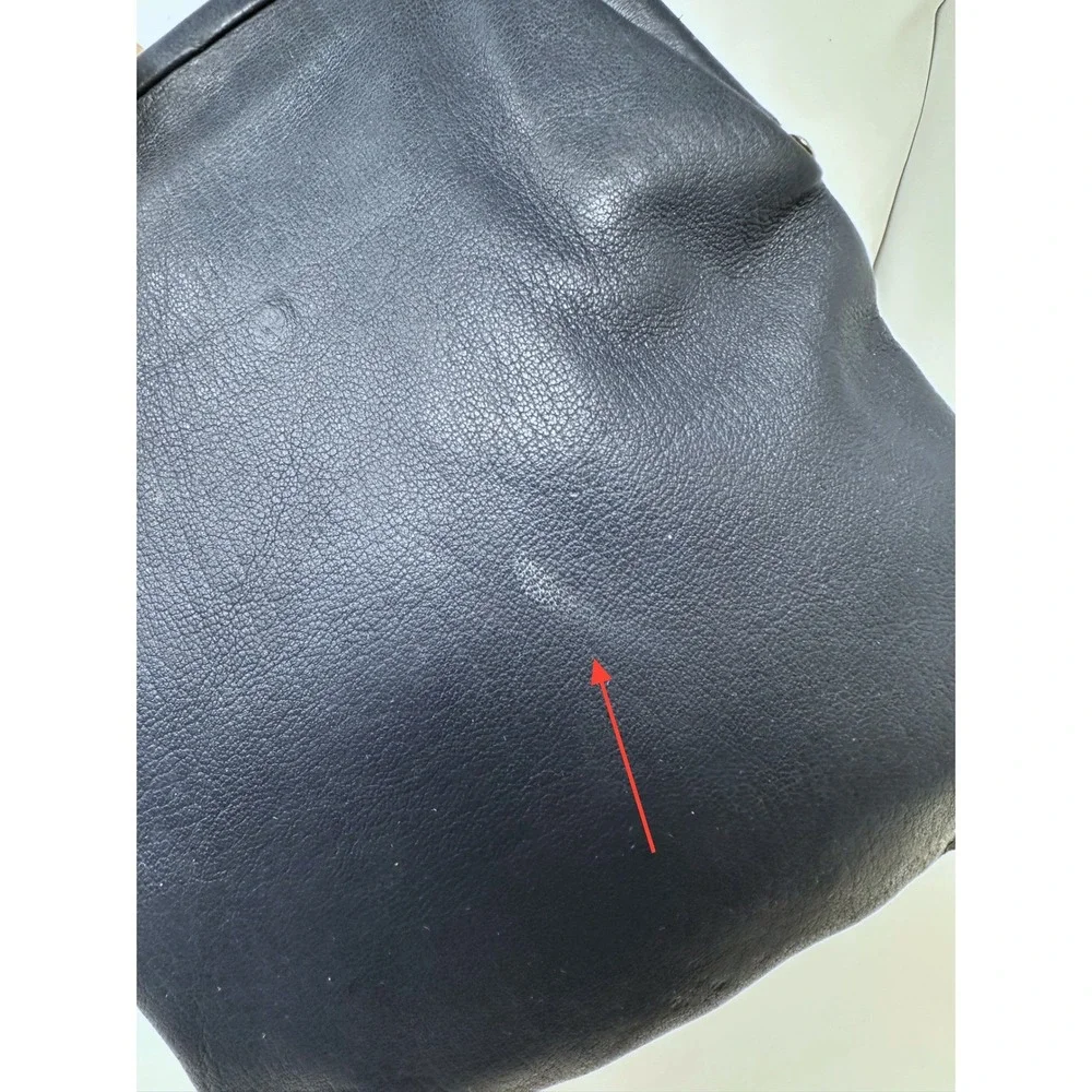 Vintage St. Thomas Leather Kisslock Fold Over Clutch Navy‎